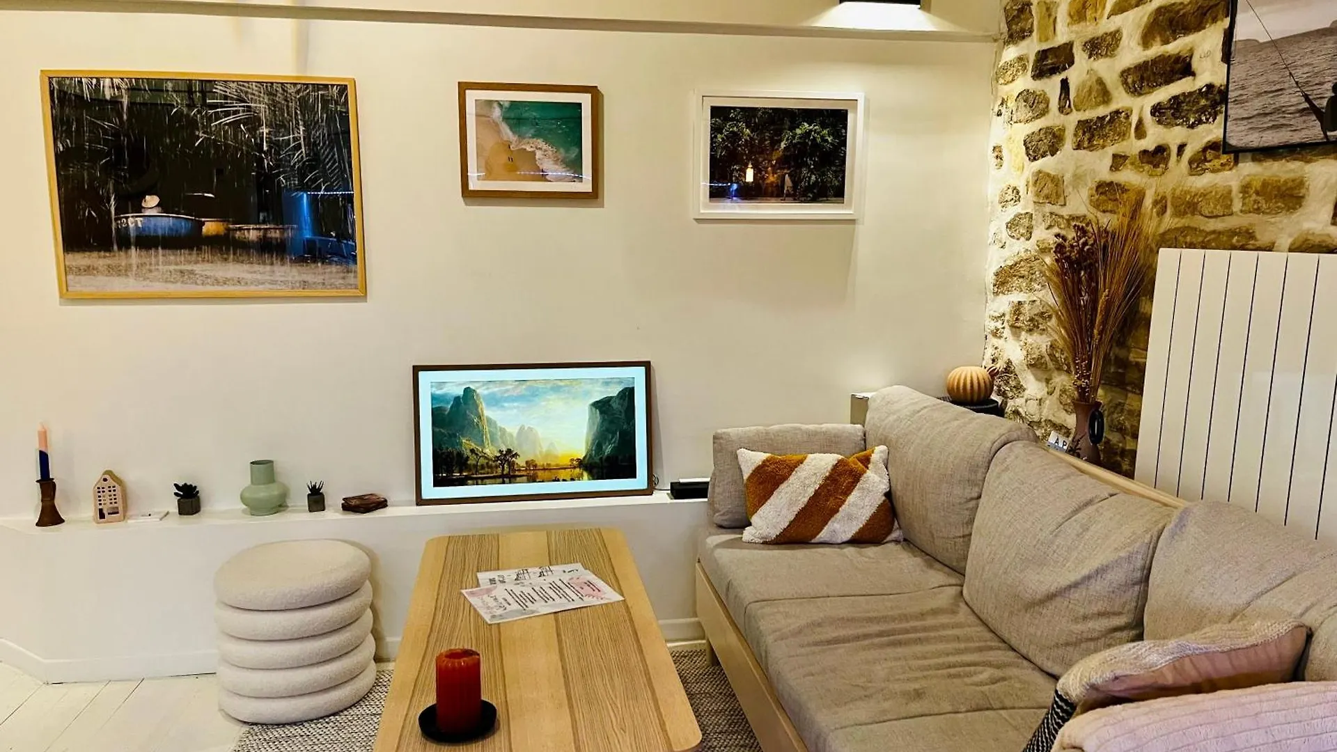 Apartment Plein Coeur De : Duplex A Bastille Paris